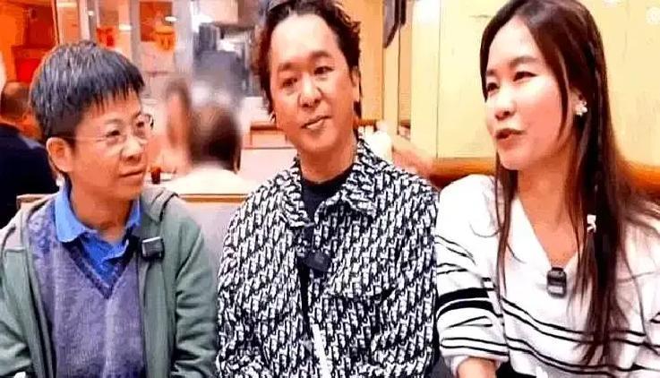 修空调的手，推开1500万现金。三十年，那些信封烫得他指尖发麻。不是钱，是脏