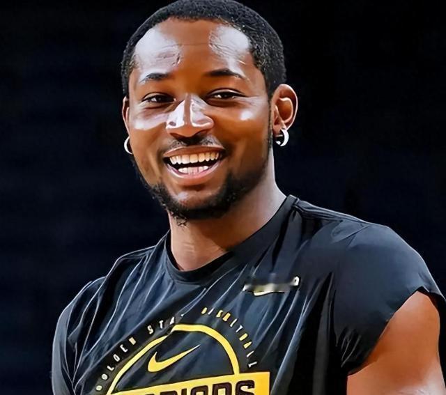 库明加选择森林狼，湖人面临二选一难题！第一个，锋线乏人可用，与NBA上赛季相比
