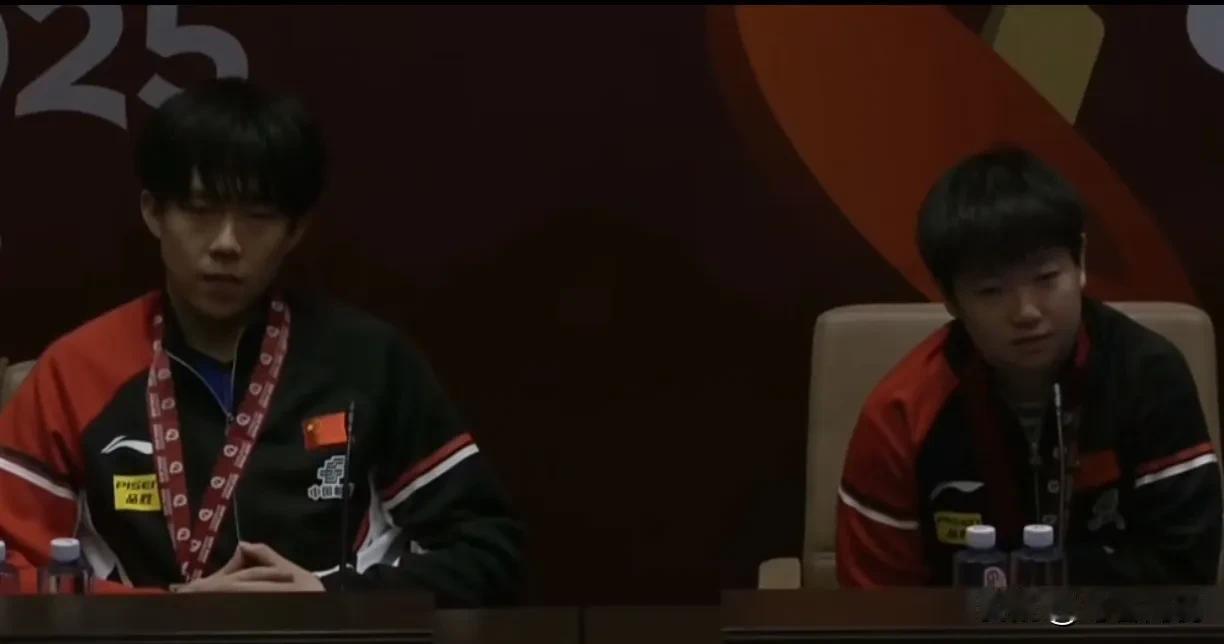 哥姐回答采访：始终会以国家荣誉为第一位去拼搏！[赞][赞][赞]这是还要配混双