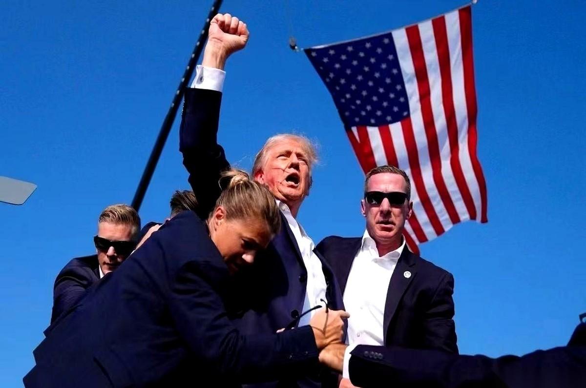 说真的，有时候看新闻，我都替他累得慌。地球村里最忙的人是谁？不是996的打工人