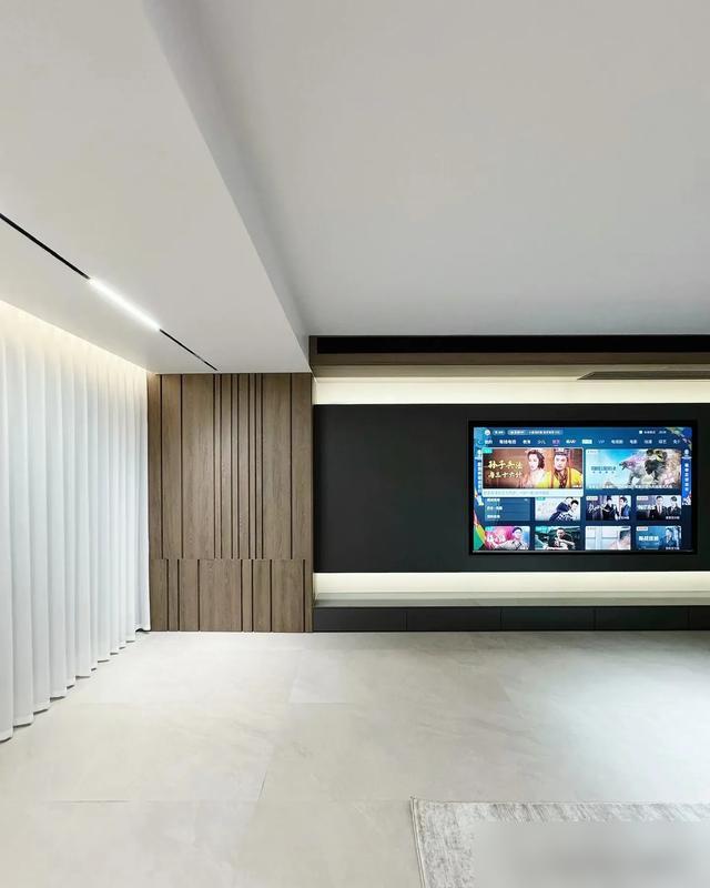 这装修也太让人想原地住下了吧！河南郑州30岁美女的165㎡大平层，花40万装得简