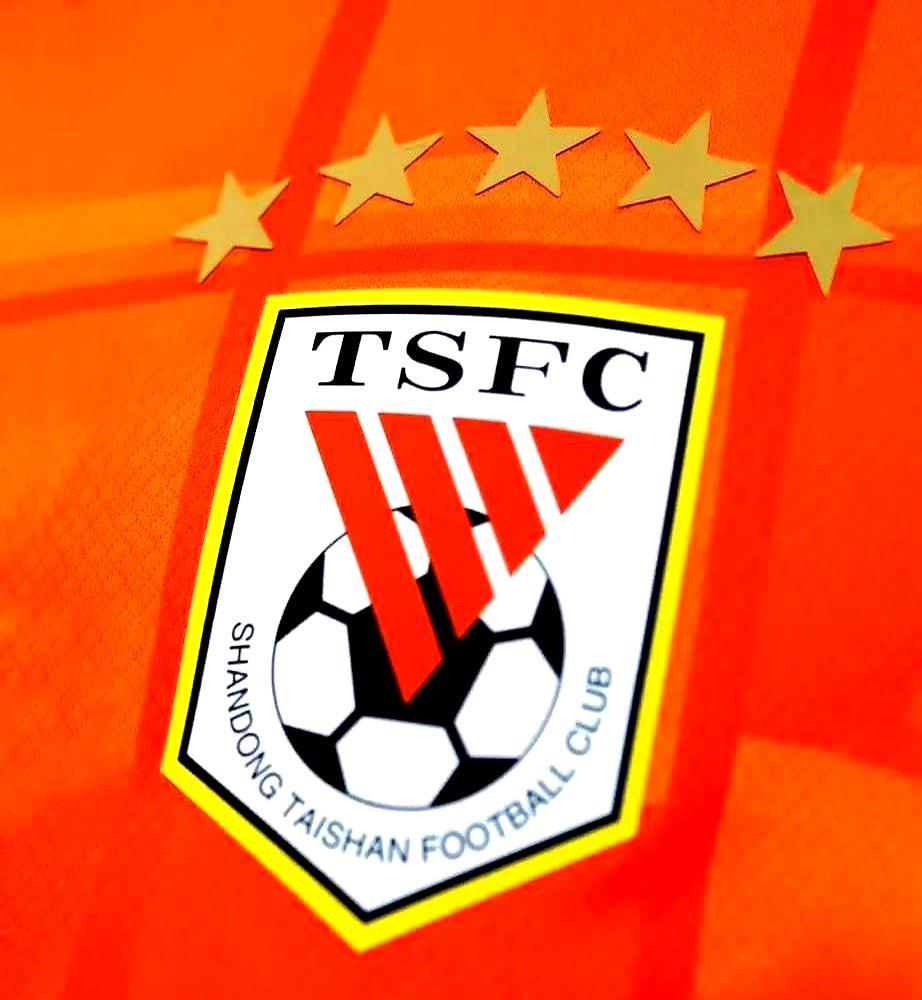 泰山队备好了120万欧元准备扯皮，结果人家只拿了30万，头也不回地走了。这