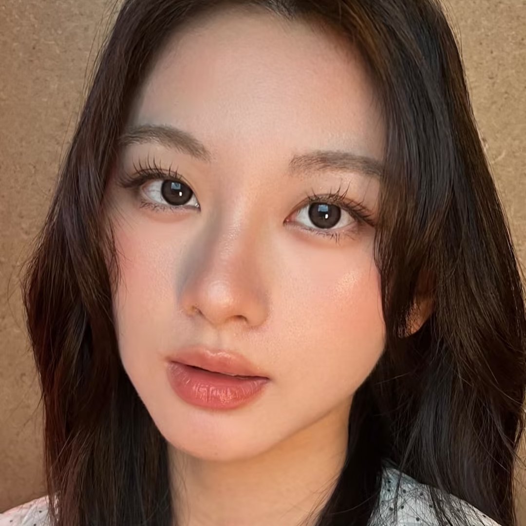 暖调柔光伪素颜，清透韩系嫩妹白开水妆被这个温柔挂淡妆狠狠拿捏住了，自带暖光柔光感