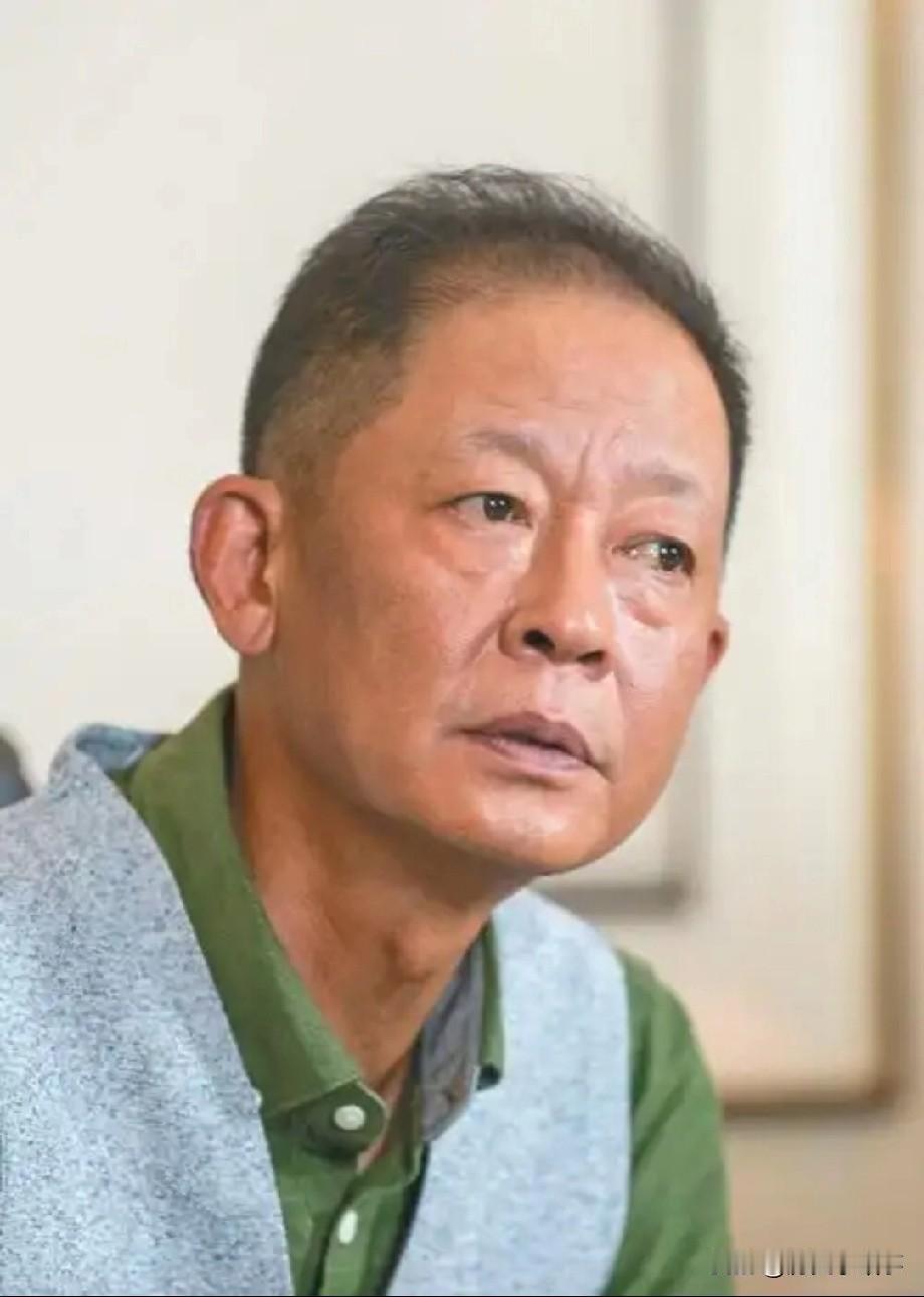 王志文说："我现在已经不和别人争吵了，因为我开始意识到，每个人都只能站在自己的