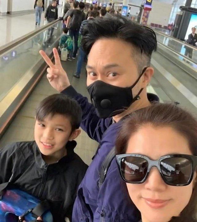 香港明星夫妻张智霖和袁咏仪送儿子去英国读书，在学校附近看到一套房子挺好，就赶紧买