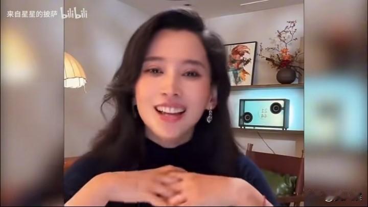 森林北辟谣和汪峰分手传闻，网友们似乎并不买账。清空社交账号中所有与汪峰的内容，