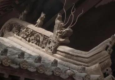 1997年，黑龙江一位女子，非要夜里独自出门，丈夫只能悄悄尾随，突然一阵惨叫声传