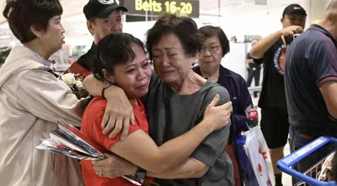 泰国水灾航母已出动，从中国买的071却在后面观战泰国水灾目前已经影响到了数百万