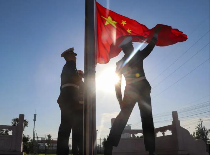 如果中美两国出现战争，两国会面临怎样的囧境？ 说实话，如果中美开战，作为世界