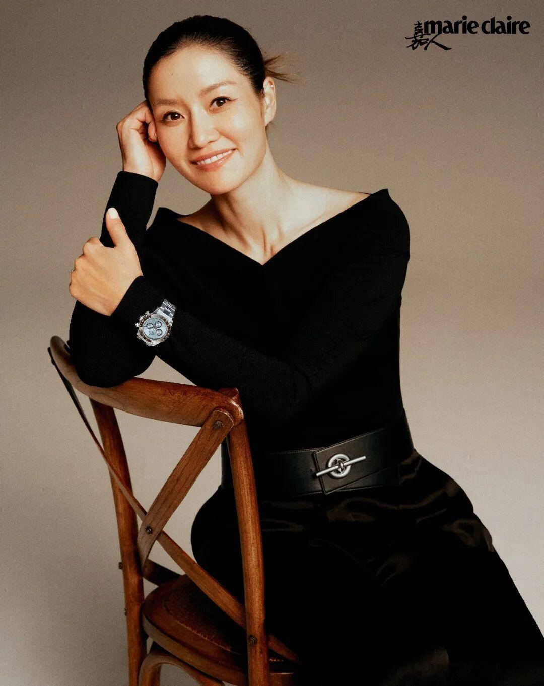 【李娜曾陷入漫长低谷期】李娜曾想赢冠军送给姜山两次大满贯的间隔期，李娜陷入了漫