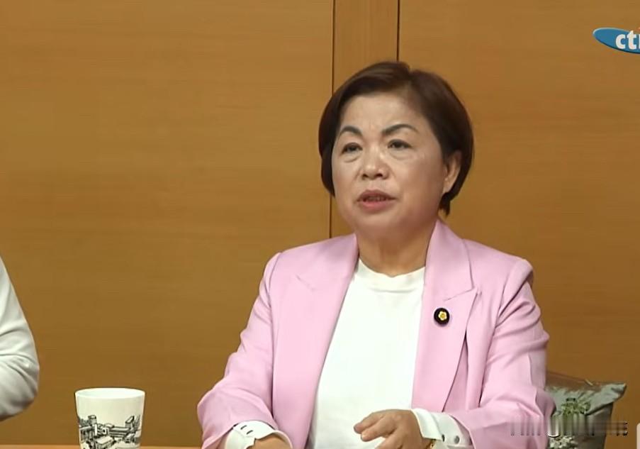 杨琼璎避答“为何公布民调时间”、“为何拖到3月底做民调”针对被批“刻意拖延台