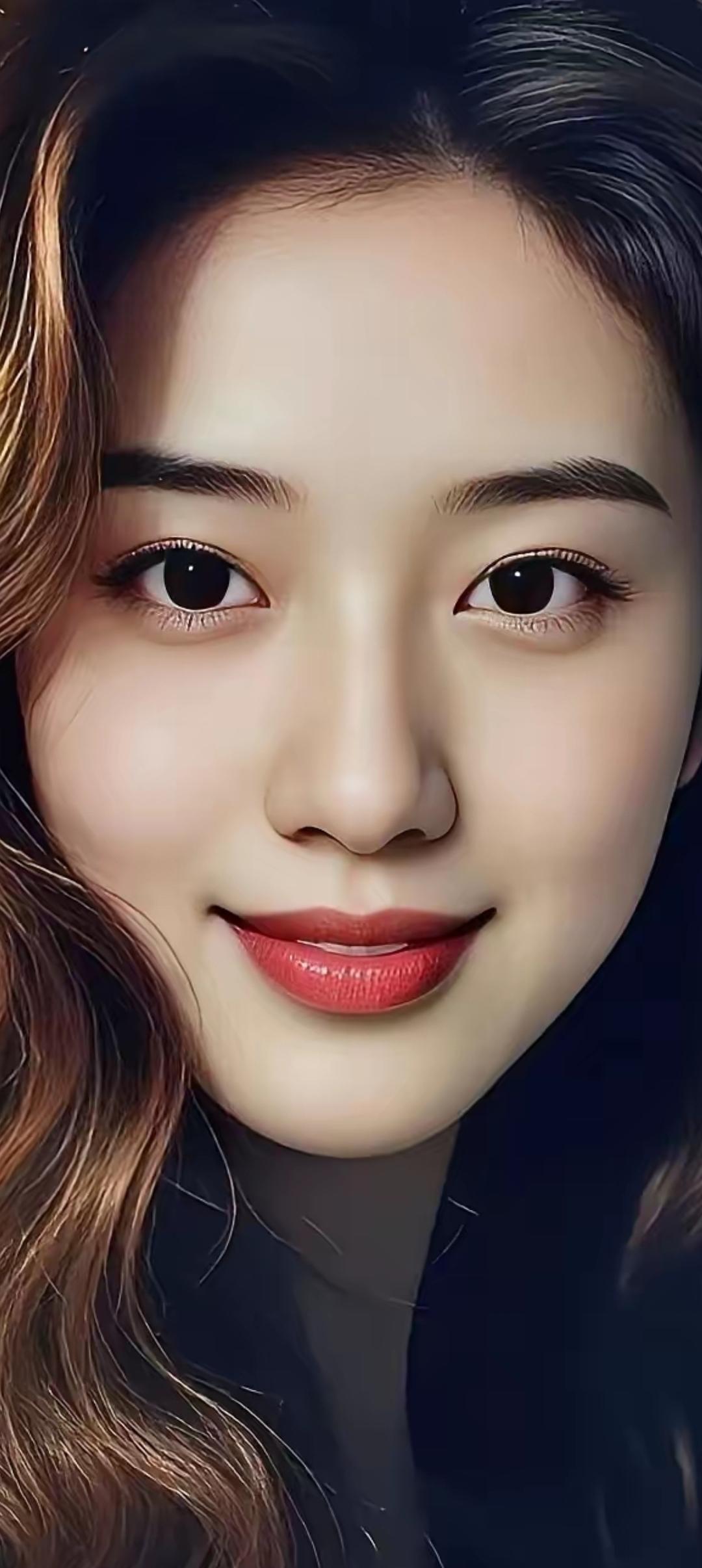 甜美笑容，温柔眼眸，自然妆容，完美女神！😊✨