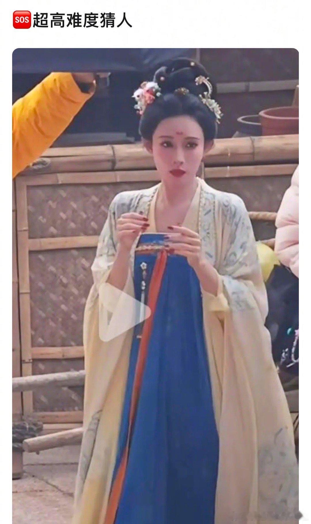 啊？这怎么看都不是杨紫啊？