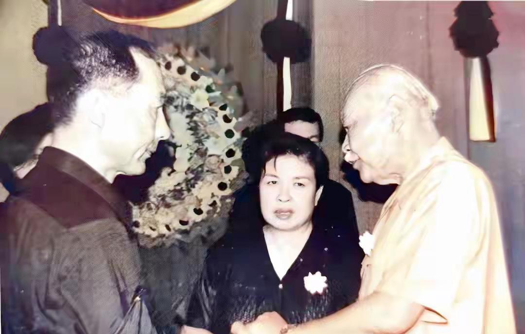 1989年6月21日，曾志在北京医院412病房去世，这位经历过中国革命风雨的老人