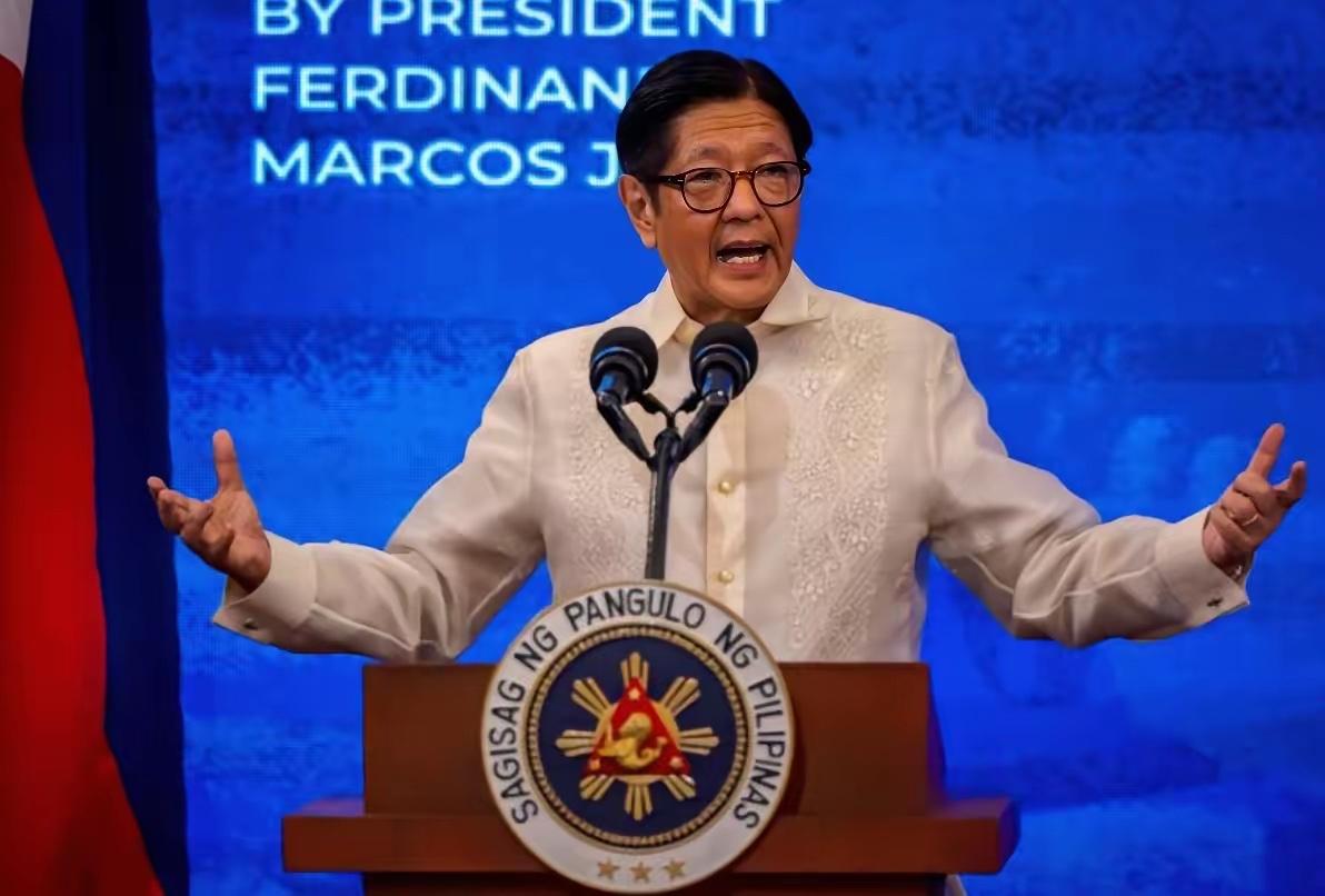 美国关闭救命通道，菲总统拿出17年前签的协议，要求东盟分享石油菲律宾这回是真