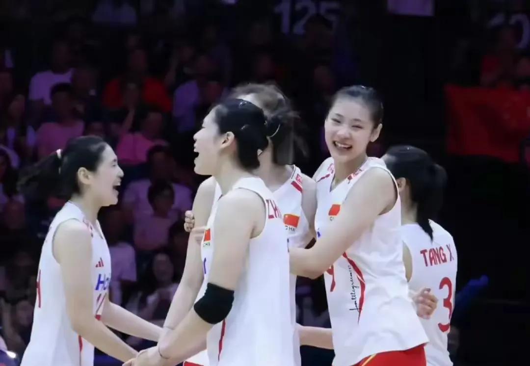 距离2026年女排亚锦赛开幕仅剩25天，中国女排却收到一个令人揪心的消息。头号得