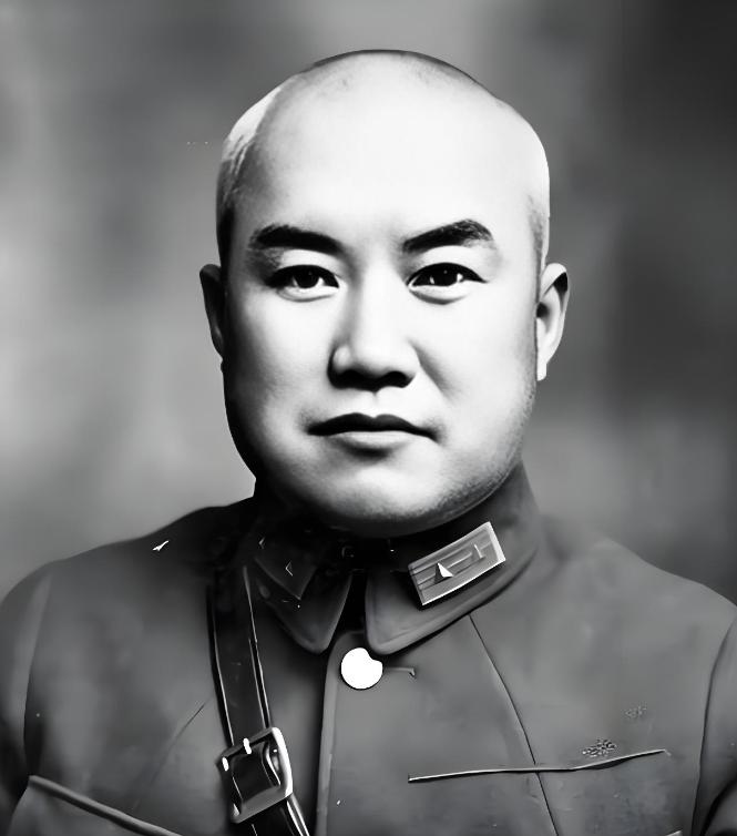 1948年，国民党中将周福成的女儿专程来到沈阳劝父亲起义。谁知，周福成勃然大怒
