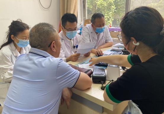 52岁男子查出糖尿病，天天吃红薯，5个月后复诊，医生：你干了啥被查出血糖偏高