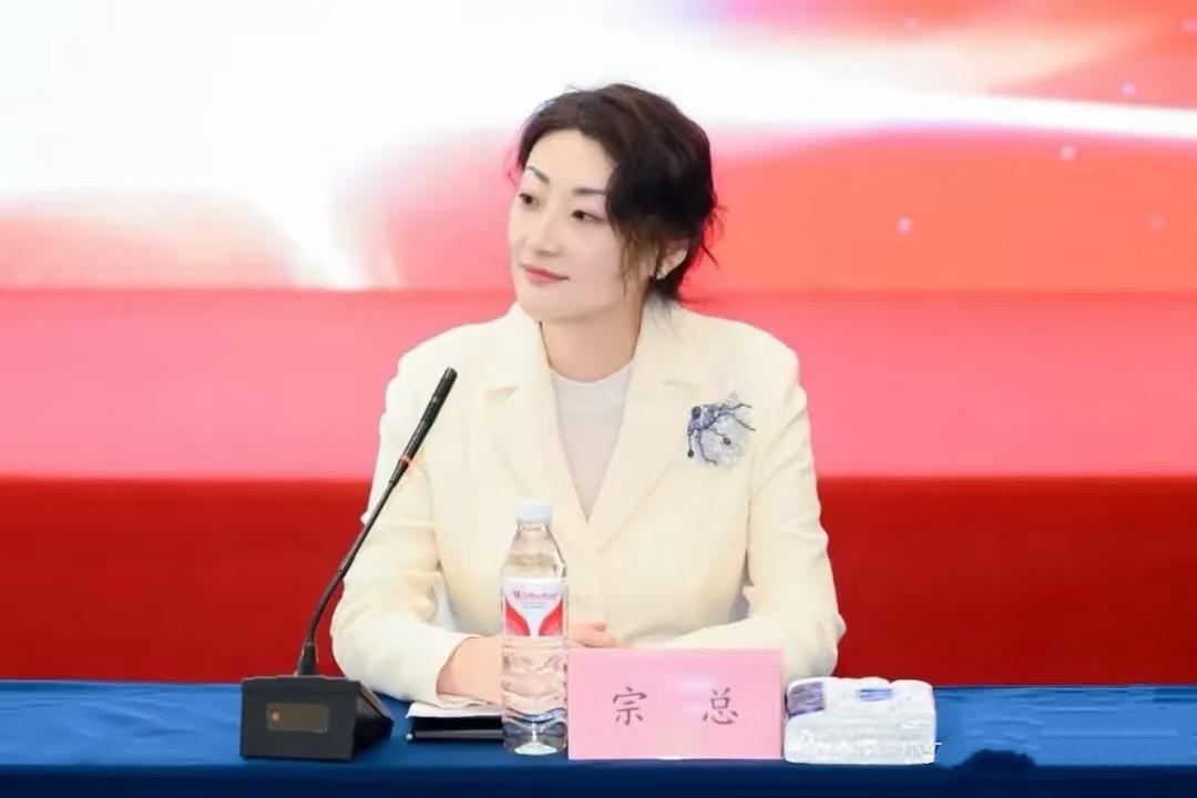 娃哈哈反转！宗馥莉41天杀回又反转了！宗馥莉辞任娃哈哈集团所有职务仅41天