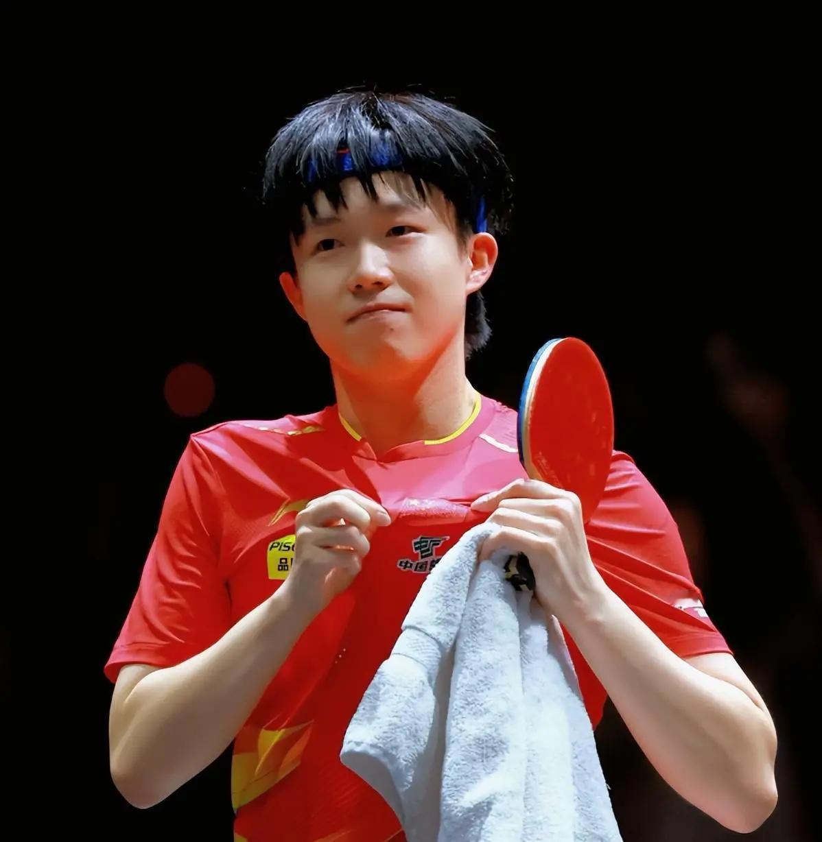 王励勤心目中：现役最稳有3人孙颖莎所有比赛中，几乎很少出现意外，可以说