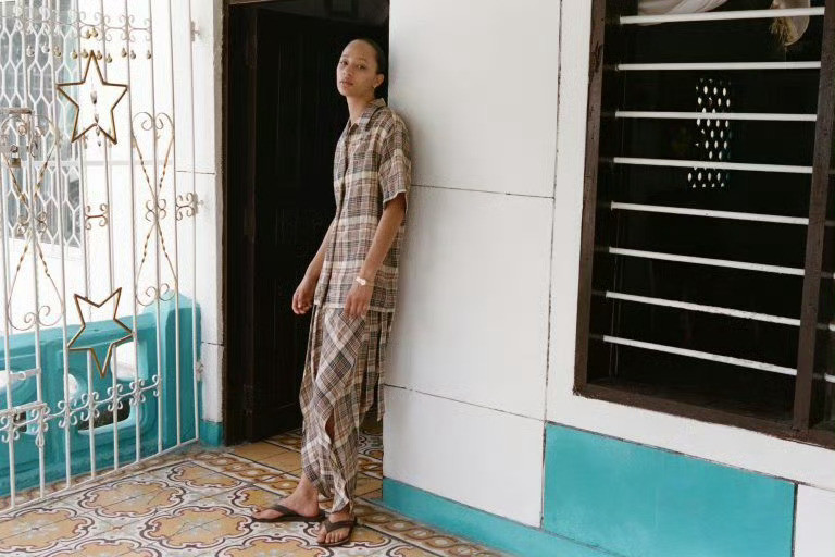 模特SelenaForrestHOLIDAYMAGAZINESPRING