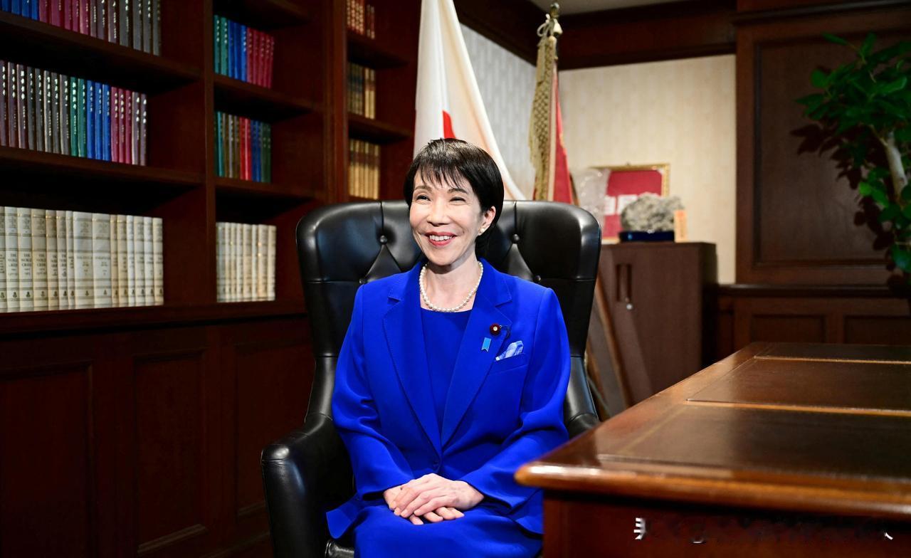 情况突变！高市早苗突然提前大选，就是想在“两用物项”禁令毒发之前，骗取选票。她怕