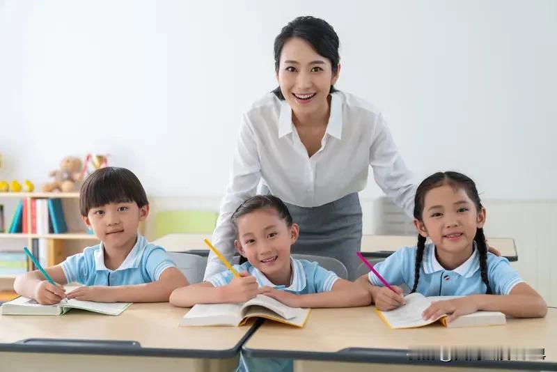 很多家长为孩子成绩花大价钱补课，可90%的补课都是无效的，甚至可能越补越差。依赖