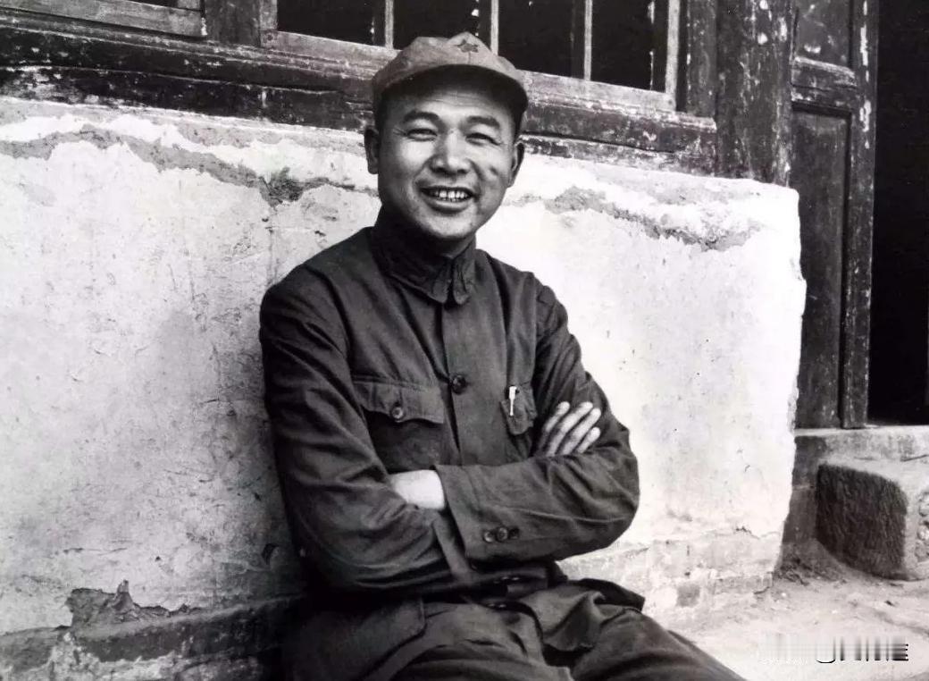 徐海东送给中央5000块大洋的故事，大家都耳熟能详了，其实，徐海东对中央还有一个