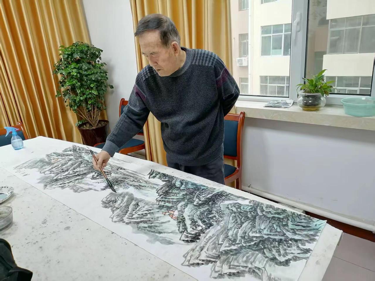 请欣赏刘立得先生画笔下的几幅竹子作品