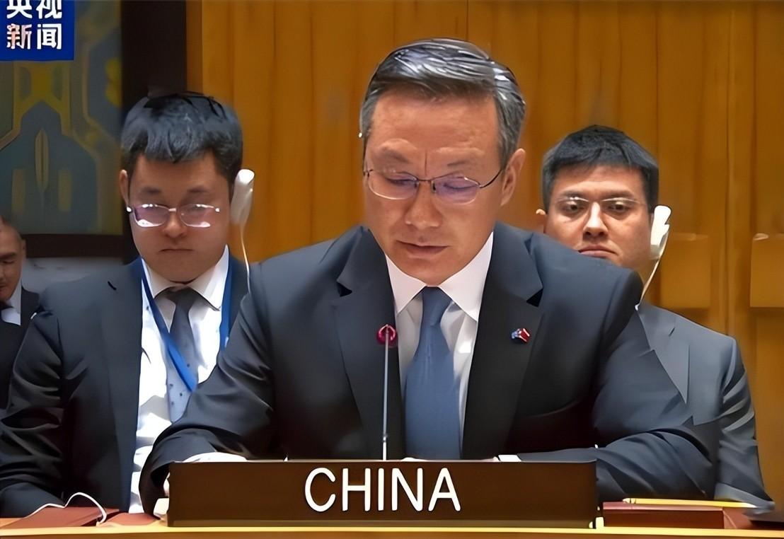 日：我们要对东海和南海的局势表示严重关切！大家评评理，中国这完全是在破坏“国际秩