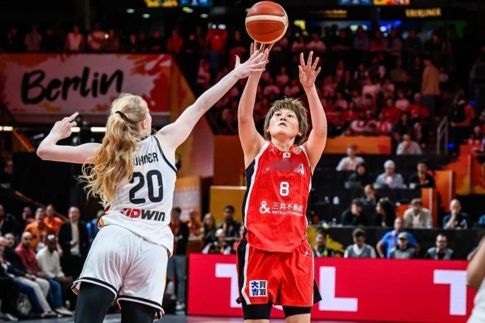 过山车式表现！日本女篮诠释胜也三分败也三分！本届女篮世界杯日本女篮上演极