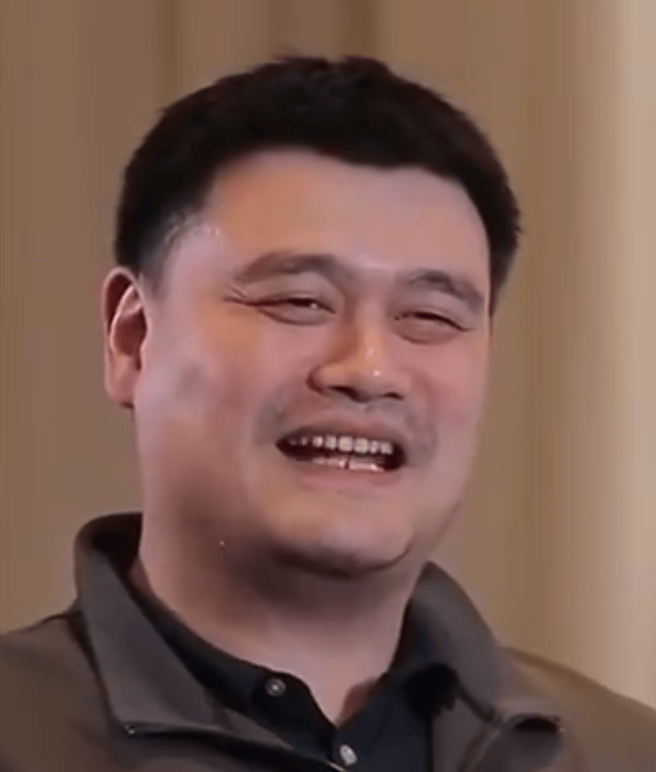 姚明谈及目前生活状态表示: 吃饭、睡觉、打魔兽