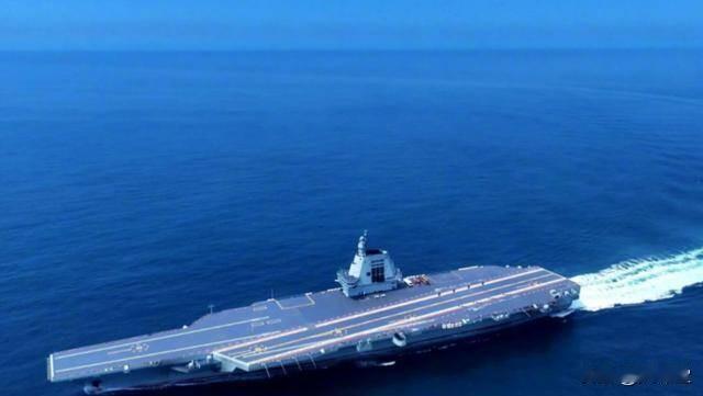 福建舰入列，俄罗斯官媒一句话评价，做中国的朋友，俄方太有面子。感恩中国军工团队！