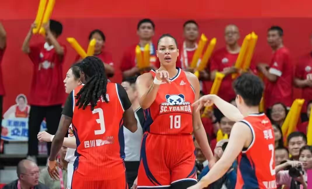 坎贝奇对于四川女篮到底有多重要？WCBA总决赛第4场，坐镇主场的四川迎战背水一战