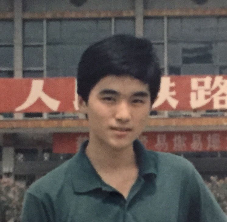 长胖30斤对面部改变有多大同样181身高，左边130，右边160。