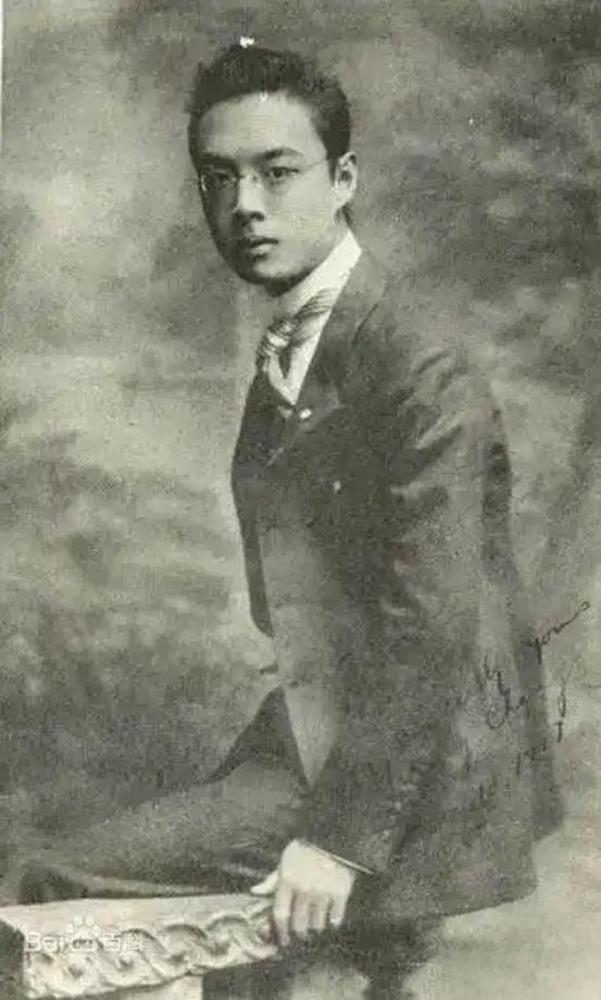 1935年，清末状元张謇之子被老仆射杀，其原配一句话让办案人员愣了。1935，张