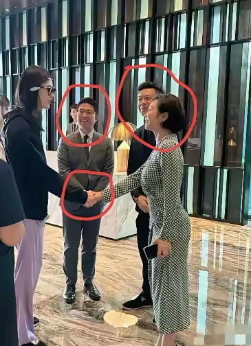 这就是黄渤说的，有钱了世界都会变的温柔！​​​