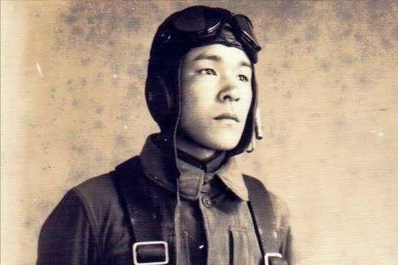 1944年中国战场硝烟弥漫。抗日战争进入胶着阶段，日军的节节推进让华北大地陷入战