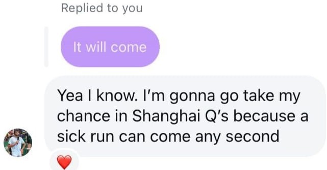 被瓦舍罗的这张照片震撼到。尤其是他的双眼。那是充血的双眼，铺着一层泪光的双眼。世