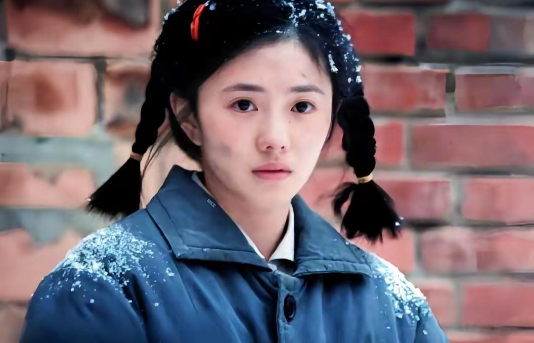 《主角》这部戏很离奇，明明主演是刘浩存、张嘉益、窦骁……但我觉得整部戏最出彩