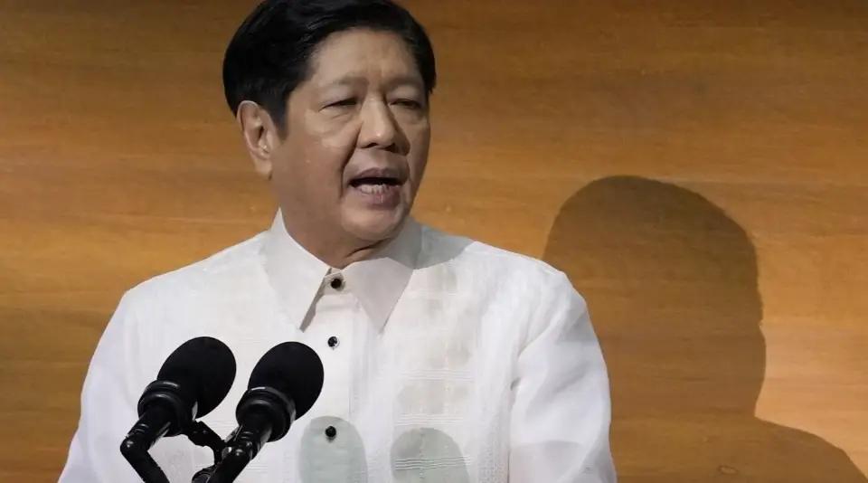 菲律宾邀外军南海作秀，马科斯家族内讧爆雷，老杜女儿坐等上位。菲律宾总统马科斯最