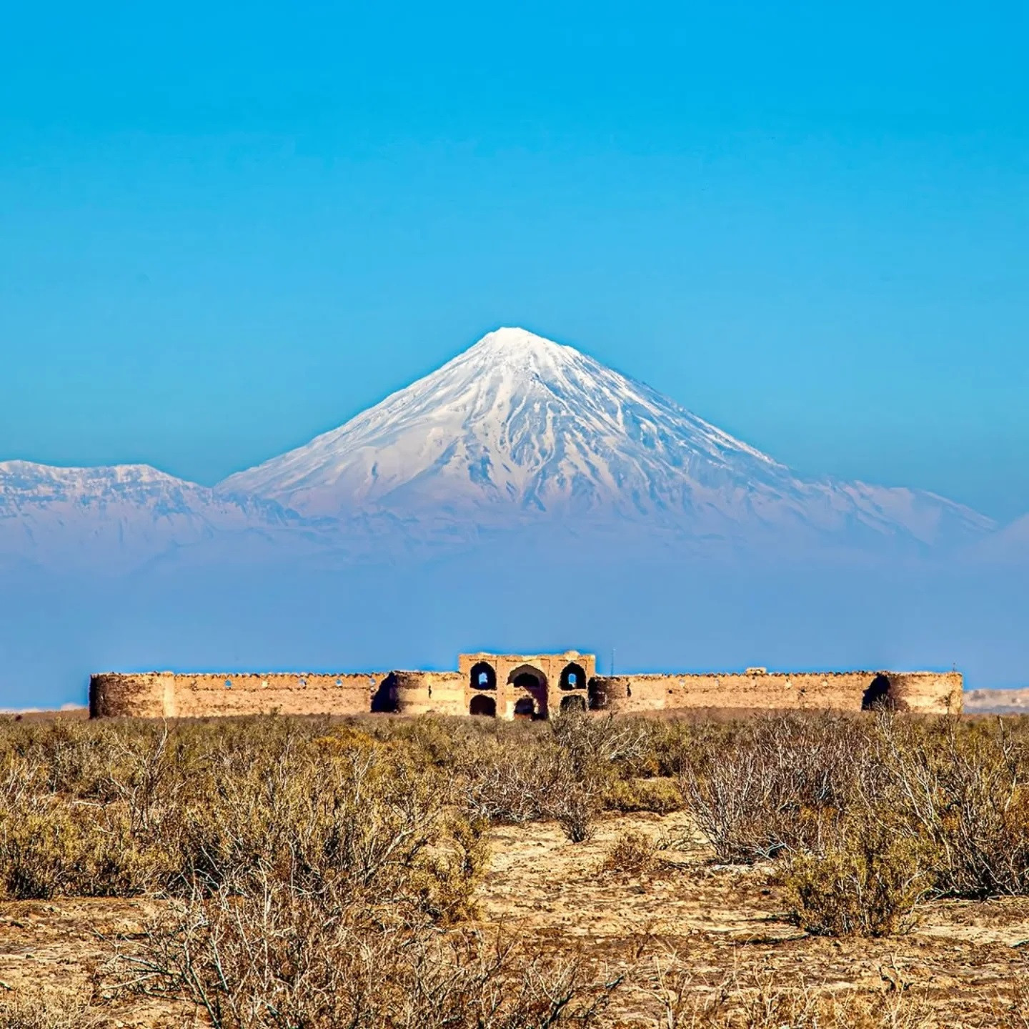 从萨珊王朝时期的代尔加钦商队旅馆（Deir-eGachinCaravanse
