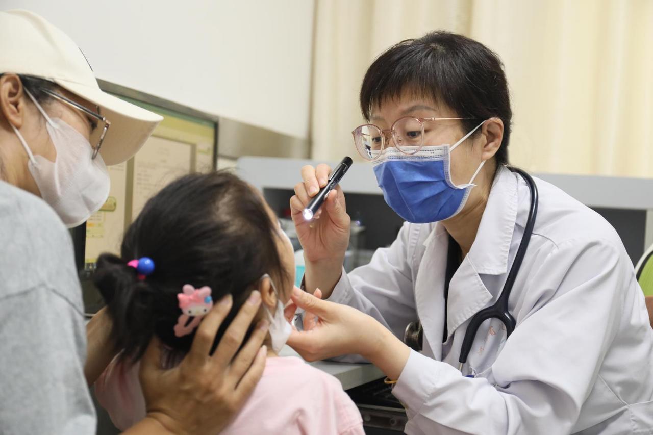 司法意义上的过度医疗并不是真正的过度，而是指骗取患者钱财的诈骗行为，属刑事犯罪行