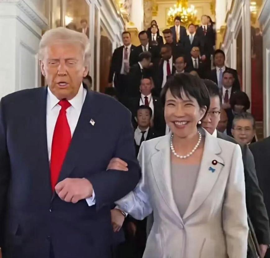 美国万万没想到：中日闹这么凶，莫迪和李在明这俩老狐狸突然都冒头了。日前，美