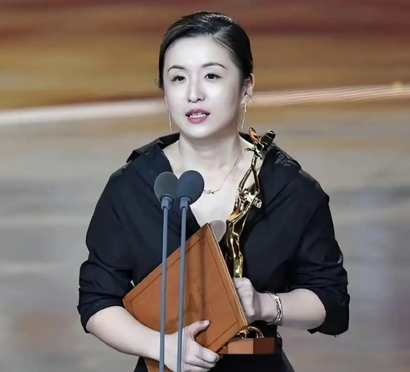 对于秦雯风波，警方出通报了，事情没有那么严重，更不存在捞人现象，总结起来就是聊天