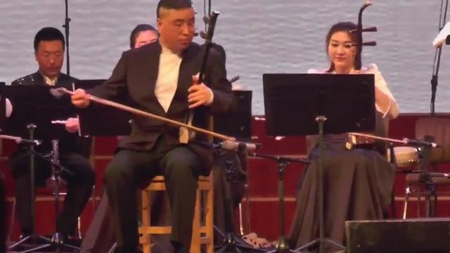 打开 打开 板胡独奏《地道战组曲》 打开 遮罩层 台湾明星来长沙吃臭图片