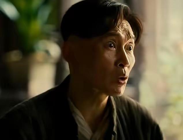 《八千里路云和月》演着演着跑题了。这部剧以国军87旅旅长张云魁辞家出征开场，然