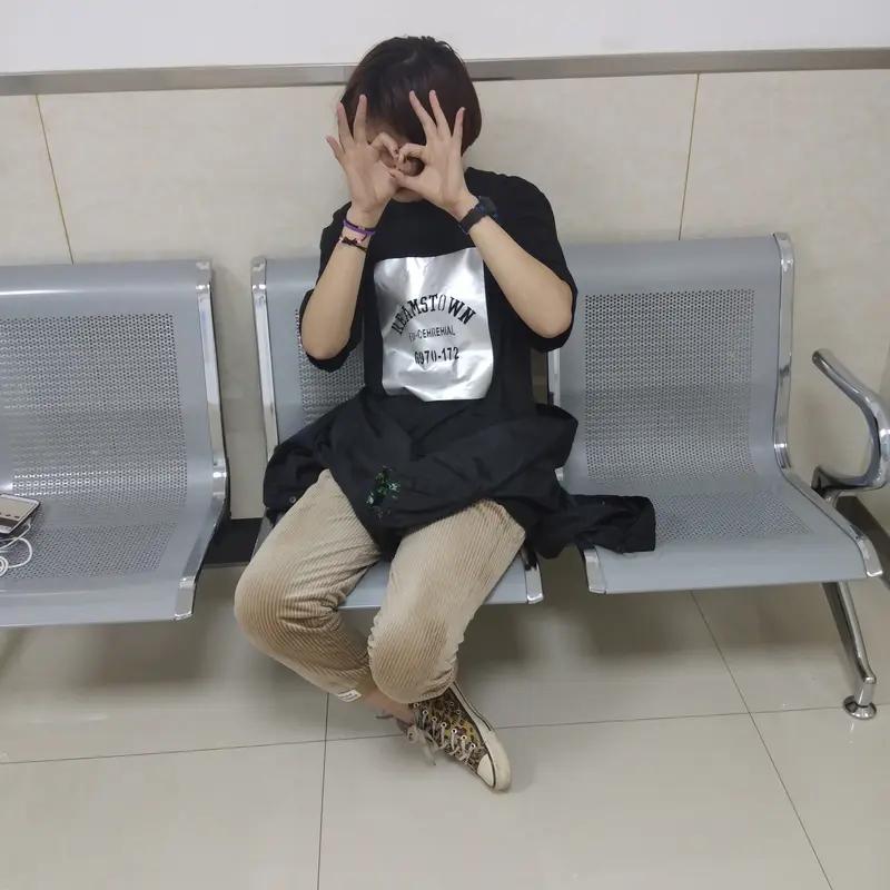 广西陆川县这事儿太逗了。2025年3月16日晚，小陈在体育馆丢了价值6000多元