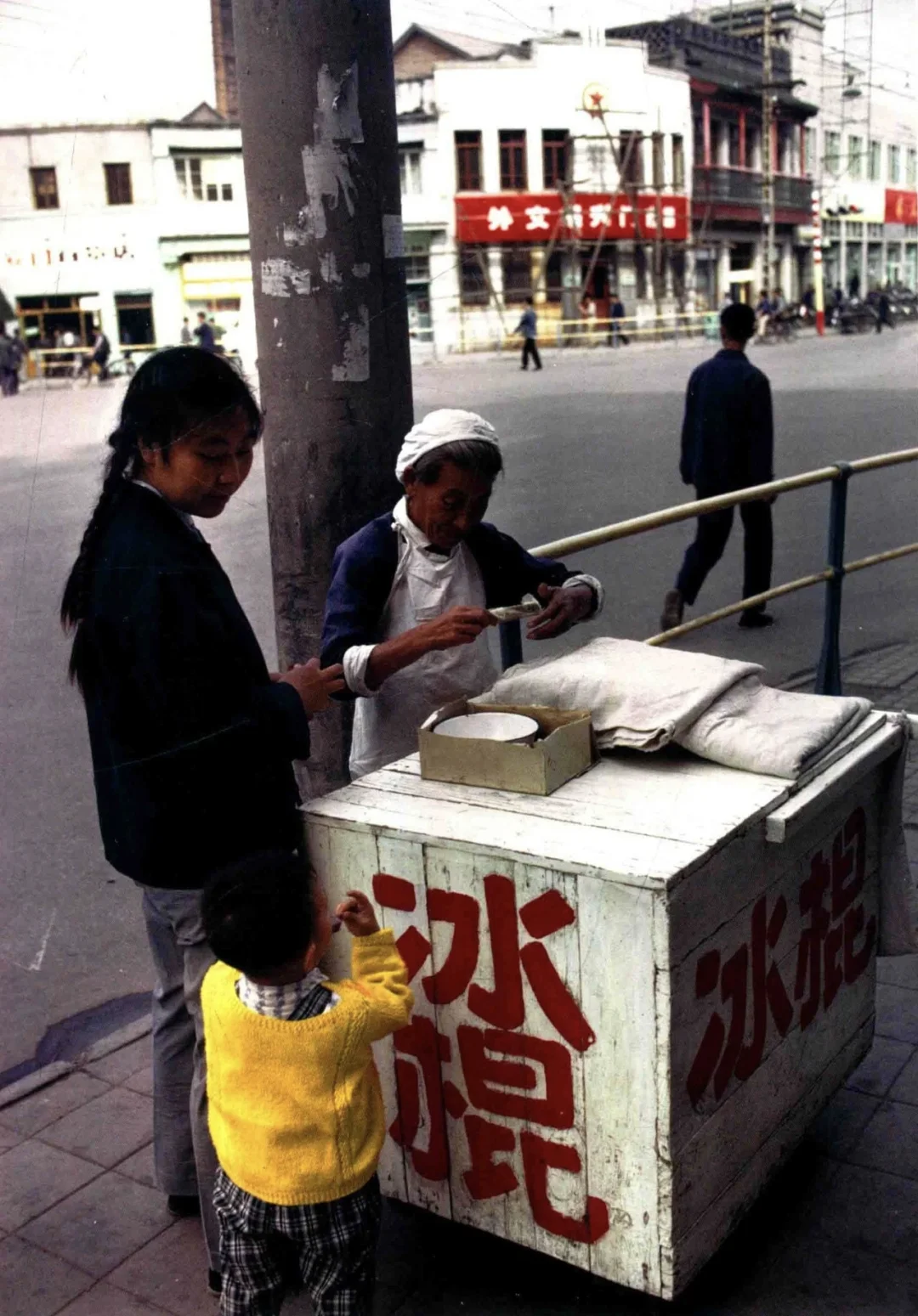 1973年的上海，被马格南摄影师拍下来了