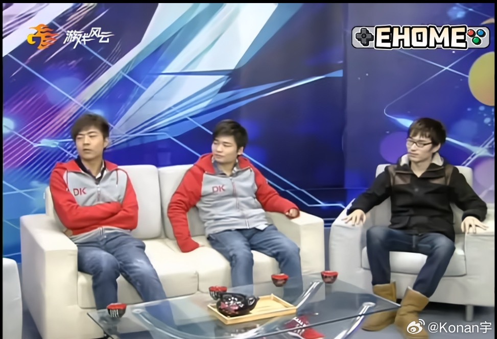 看到一个老采访，时间应该是2011年底左右，正好是820打完TI1退役做解说了。